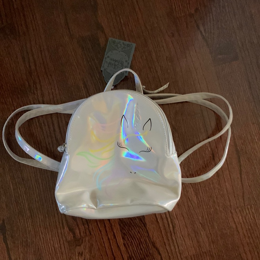 Brand new silver iridescent Girls Unicorn purse backpack NWT